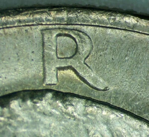 1972-P Eisenhower Ike Dollar Type 1 - Peg Leg - Picture 1 of 3