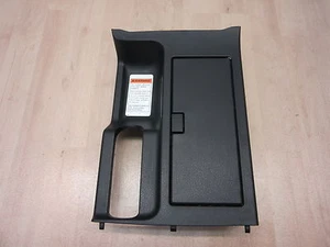 SUZUKI GRAND VITARA II JT Mittelkonsole Getrenkebehälter (143) - Bild 1 von 8