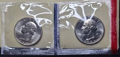 1986 P & D Washington Quarter 25C Philadelphia Denver Mint Cello Free Shipping - Image 1 of 2