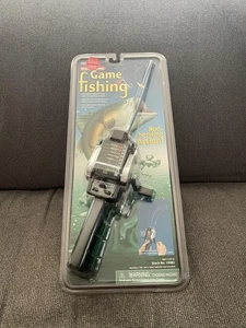 Vintage Playmates Electronic Fishing Rod Reel Game 2001 New Sealed Sound Toy NOS - Picture 1 of 5