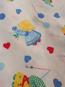Tela de edredón vintage Sunbonnet Sue corazones globos tela bebé 3 yardas años 80 - Imagen 1 de 3
