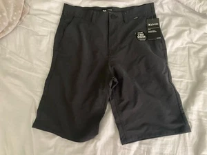 Hurley NWT Boy’s H2O-Dri Shorts Regular Fit Size 20 30”x10.5” Black NEW - Picture 1 of 6