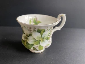 Royal Albert Bone China Orphaned Demitasse Cup Replacement Trilium - Picture 1 of 4