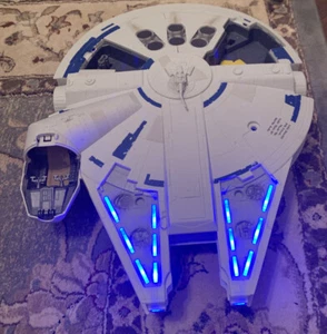Star Wars Force Link Kessel Run Millennium Falcon Hasbro E0320 suoni e luci - Foto 1 di 8