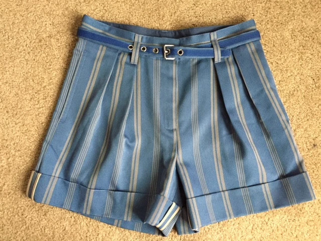 ⭕️ ¡OFERTA! Pantalones Cortos Marc By Marc Jacobs Mujer Rayas con Cinturón Talla 2 Nuevos $69 Foto 1 de 4