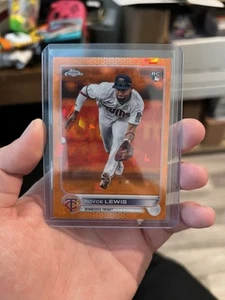 Royce Lewis 2022 Topps Chrome Update Sapphire Orange /25 SP RC Twins Pack Fresh - Bild 1 von 2