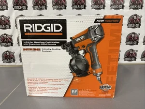 RIDGID 15° 1-3/4 pulg. Clavadora neumática para techos de bobina R175RNF H61 - Imagen 1 de 4