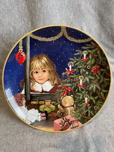 Kaiser W. Germany THE WONDER OF CHRISTMAS Gerda Neubacher Porcelain Plate #1817 - Picture 1 of 2