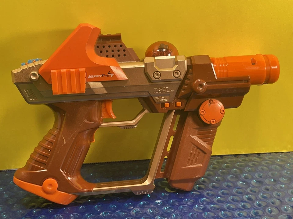 Lazer Tag Team Ops substituição a laser 2004 Tiger Electronics - Imagem 1 de 1
