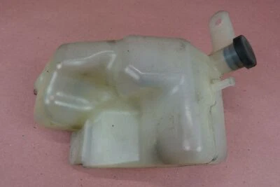 2005 2006 2007 2008 2009 SUZUKI BOULEVARD C50 RADIADOR TANQUE GARRAFA TRANSBORDAMENTO - Imagem 1 de 3