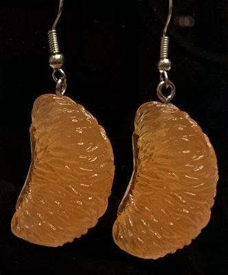 Pendiente naranja, lindo pendiente, pendiente mandarina, idea de regalo, divertido pendiente de comida Foto 1 de 4