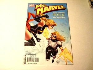 Marvel Comics Ms Marvel #10 2007 Infinity! Captain Marvel! Sexy AVENGERS ENDGAME - Foto 1 di 1