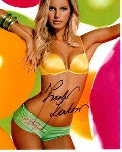 Karolina Kurkova Signed Autographed 8x10 Photograph - Picture 1 of 1