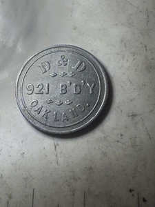 D&D 921 Broadway Oakland, CA G/F 2 1/2¢ Medaille - Bild 1 von 2