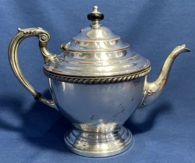 Винтажный посеребренный чайник SF& Co Sheffield 1305 с георгианским узором - Изображение 1 из 4