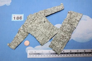 DRAGON  1:6 SCALE Modern USMC Tunic & Trousers CB1420e - Picture 1 of 2