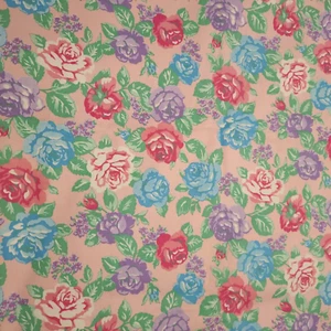 Tessuto Decoratore Cotone Rosa Chiaro Floreale Blu/Viola/Rosa Profondo Rose 3+ Iarde - Foto 1 di 4