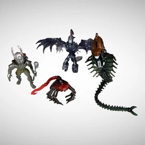 Vintage Kenner Fox 1993 Alien Predator Snake Winged Flying Queen Dragonheart LOT - Picture 1 of 5