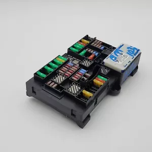 2022 BMW X7 G07 X5 G05 5A41BD5 3.0 Hybrid 259kw Fuse Box Module 5A3EC08 - Picture 1 of 17