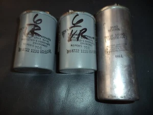 25 & 35 MFD 370V 50/60HZ Motor Capacitor lot - Picture 1 of 4