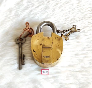 Vintage Levers Brass Solid Padlock With Original Key Decor Safety Props PD272 - Imagen 1 de 7