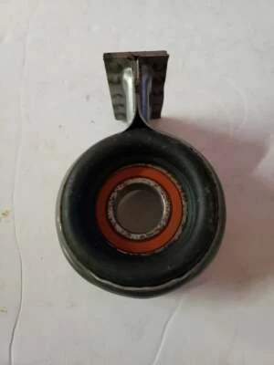 Cojinete de soporte del eje de transmisión 1958-1999 Chevrolet Chevrolet Truck GMC International Foto 1 de 3