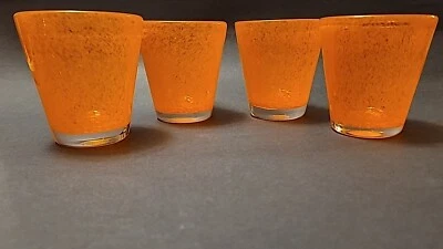  Vidrio salpicado naranja con base transparente. Juego de cuatro vasos de 5 onzas. Foto 1 de 4