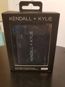 KENDALL + KYLIE, THIN 2500mAh PORTABLE POWER BANK, 10 HOURS All Devices Incipio - Picture 1 of 2
