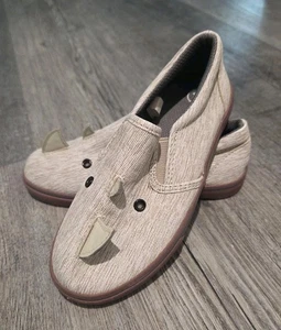 Genuine Kids Oshkosh Sherman Rhino Toddler Boy Sneakers Size 11 - Picture 1 of 6