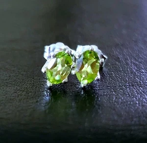 🟢ORECCHINI A PERNO SET 6 PUNTE ARGENTO STERLING 925 PERIDOTO MELA NATURALE CARAMELLA - Foto 1 di 9