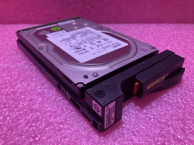 Strong-IT EMC  100-563-998-01 / 118032839-02  3TB 7.2K 6G NL SAS 3.5" HDD - Image 1 of 4