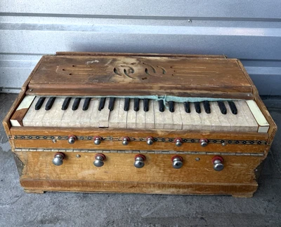 DE COLECCIÓN D.S. Armonio Portativo Indio Ramsingh and Bros Probado Funciona - Imagen 1 de 4