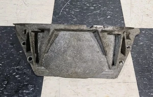 Cubierta antipolvo de transmisión GM Chevy 4L80/4L80E OEM 15765623 - Imagen 1 de 6