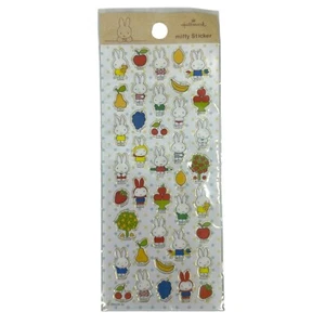 Paquete de hojas adhesivas Hallmark Miffy recortadas en oro árboles frutales manzana limón plátano - Imagen 1 de 3