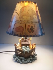 noah's ark nursery lamp