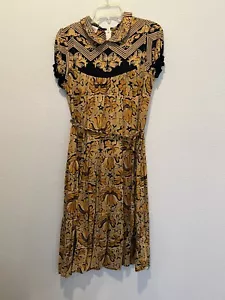 Vintage 60s Batik Tiered Dress Sweet Collar Tie Belt Black Mustard Yellow Size S - Picture 1 of 10