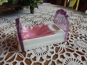 Fisher Price Loving Family Once Upon a Dream Casa de Muñecas Rosa Princesa Niña Cama - Imagen 1 de 1