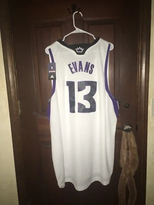* 新 * 男式阿迪达斯 XL 码 TYREKE EVANS 萨克拉门托国王队 NBA 篮球球衣 — 第 1/4 张图片