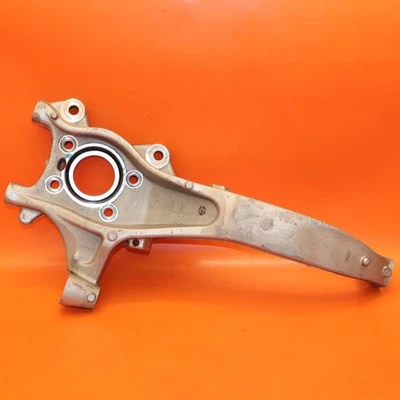 VOLVO XC90 XC60 KNUCKLE CARRIER  RIGHT FRONT 2018 2019 2020 2021 32298140 OEM - Image 1 of 4