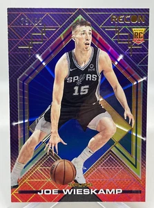 JOE WIESKAMP 2021-22 Panini Recon RC Blu #79/99 Rookie #244 San Antonio Spurs - Foto 1 di 3