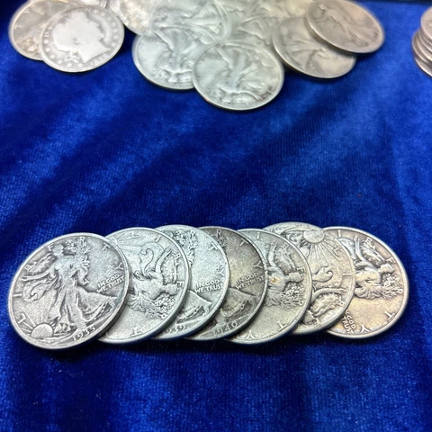 [Lot of 7] Walking Liberty Half Dollar - 90%  Silver - No Culls.(Random Dates) Cover
