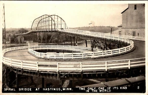 HASTINGS, MINNESOTA - SPIRAL BRIDGE - OLD REAL PHOTO POSTCARD - Picture 1 of 2