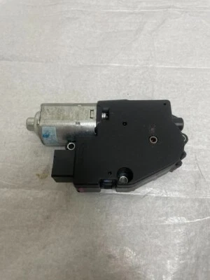 2013 - 2018 FORD EDGE LINCOLN MKZ MKT SUNROOF MOTOR MOTORCRAFT 2223873A OEM - Image 1 of 4