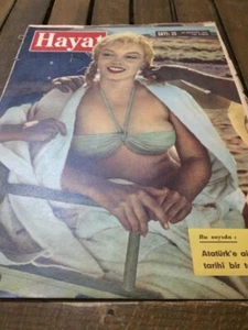 MARILYN MONROE 1960's COVER VINTAGE Middle East TURKISH MAGAZINE RAREST - Picture 1 of 1