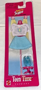 teen Skipper, Barbie's sister, Teen Time Fashions-Lt. blue skirt, white top 1997 - Picture 1 of 4