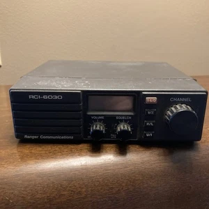 Vintage Ranger Communications RCI-6030 VHF Marin Transceiver *Nieprzetestowany* - Zdjęcie 1 z 10