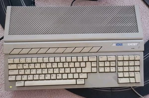 Atari ST 520 STFM Computer 1MB (1040) Memory TOS 1.02 PSU TESTED WORKING - Picture 1 of 21