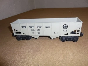 LIONEL O GUAGE PENNSYLVANIA 16400 2 BAY HOPPER BLT 1-88 - Picture 1 of 6