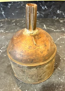 Embudo de cobre vintage 6" X 4 1/2" X 4" - Imagen 1 de 4