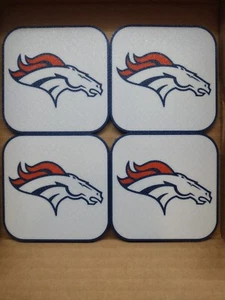 Denver Broncos NFL Getränk Untersetzer Football 3,5" 0,2" 4er Set Hitzebeständige Bar - Bild 1 von 8